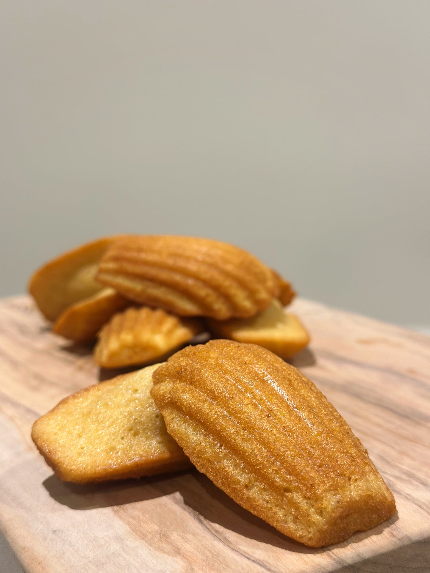 (Pre-order) - Madeleine (8pcs)