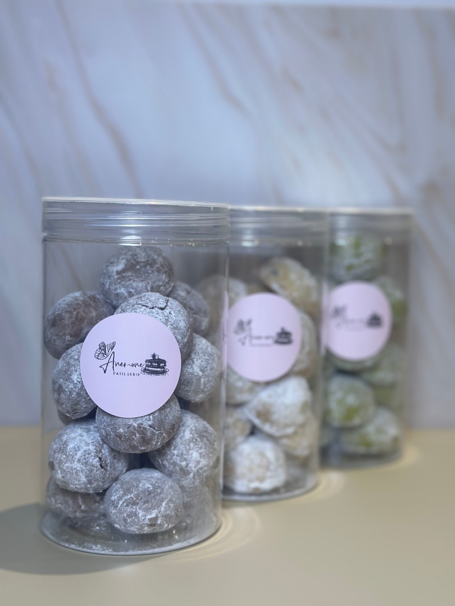 (Pre-order) ‘Chocolate Snowball Cookies (17-18 pcs)